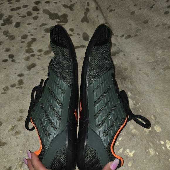 Inov-8 Dark Green and Bright Orange Bare XF 210 V3 - Picture 4 of 10